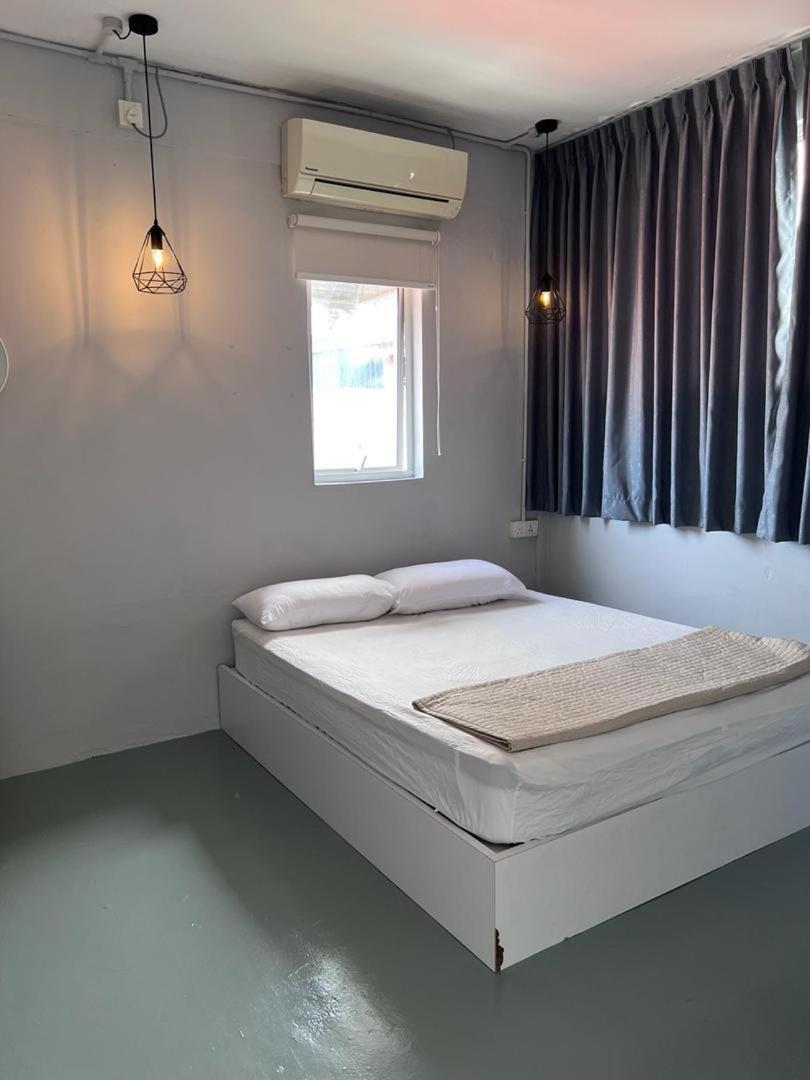 Sunshine House George Town Exterior foto